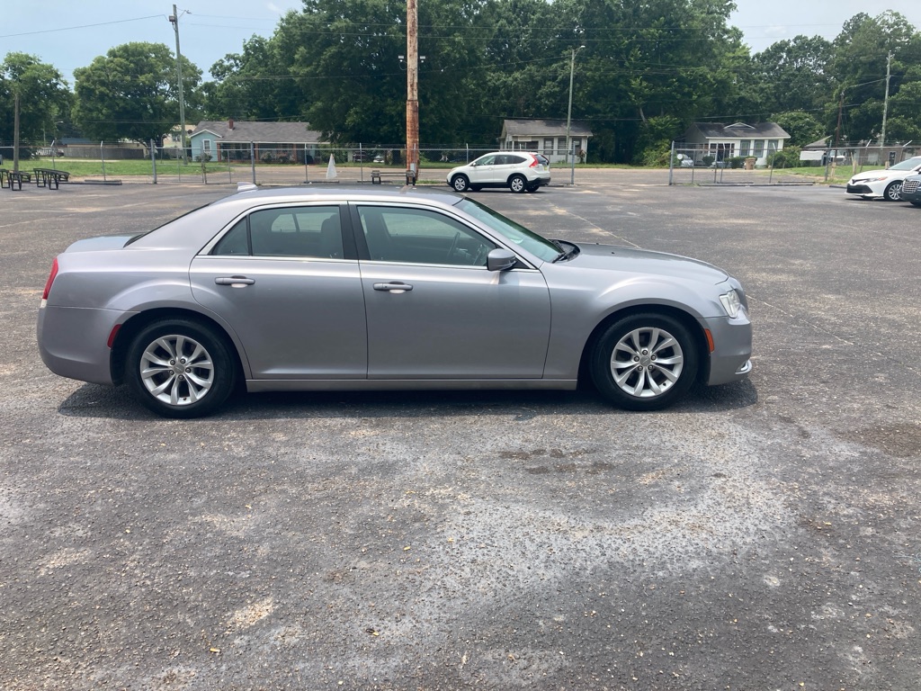 2015 CHRYSLER 300 LIMITED