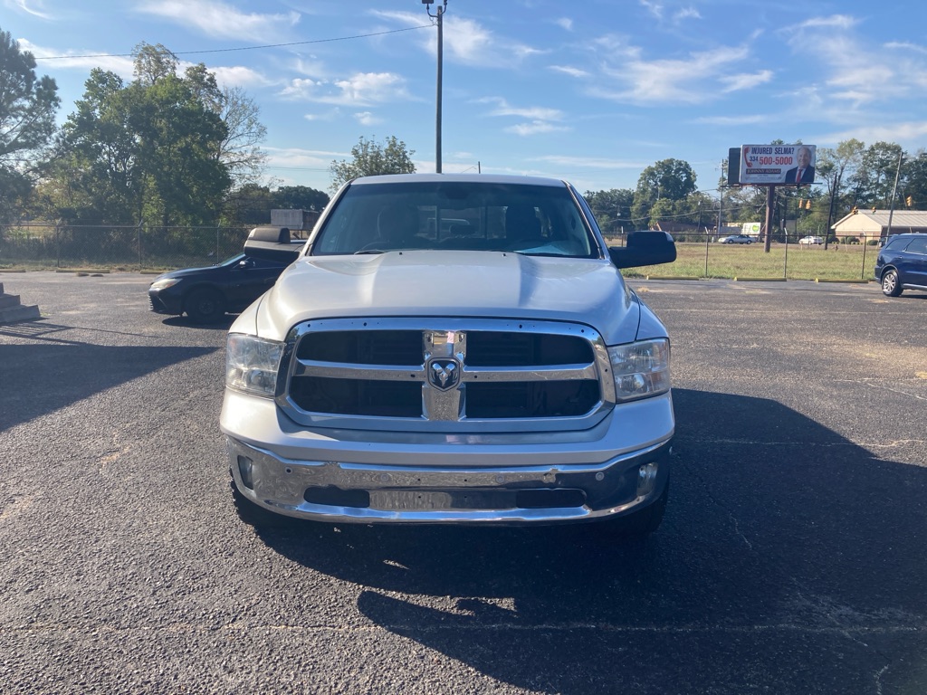 2018 RAM 1500 SLT