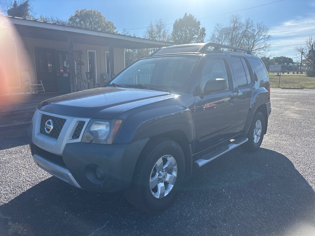 2010 Nissan Xterra X's photo