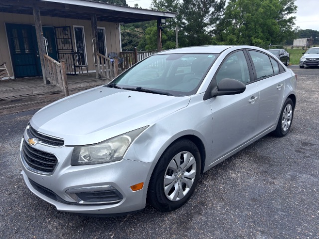 2015 Chevrolet Cruze LS Auto's photo