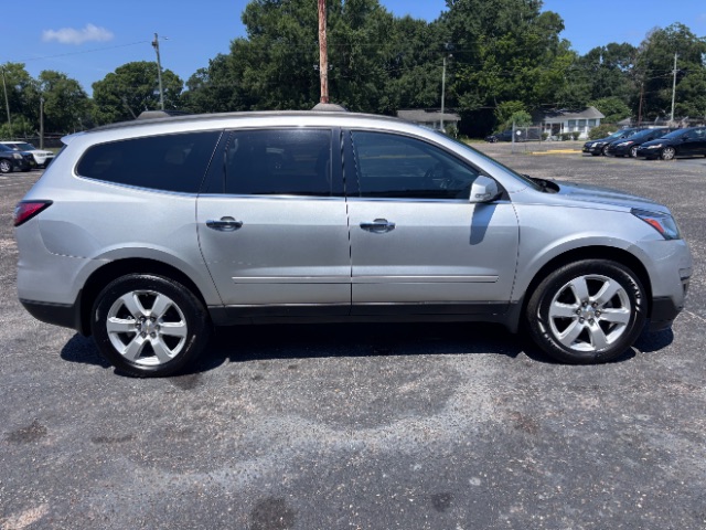 2017 Chevrolet Traverse 1LT